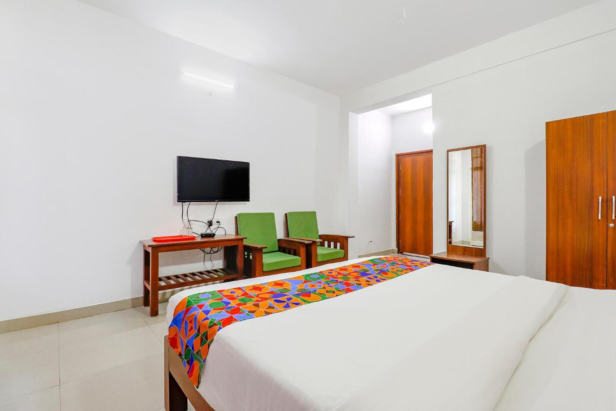 FabHotel Raj Residency Madikeri Eksteriør billede