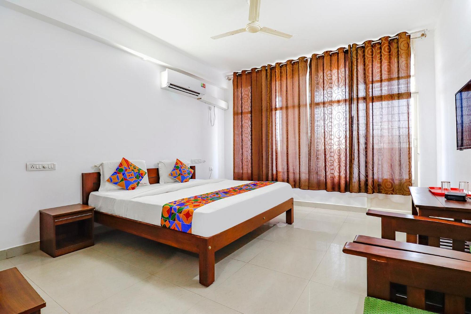 FabHotel Raj Residency Madikeri Eksteriør billede