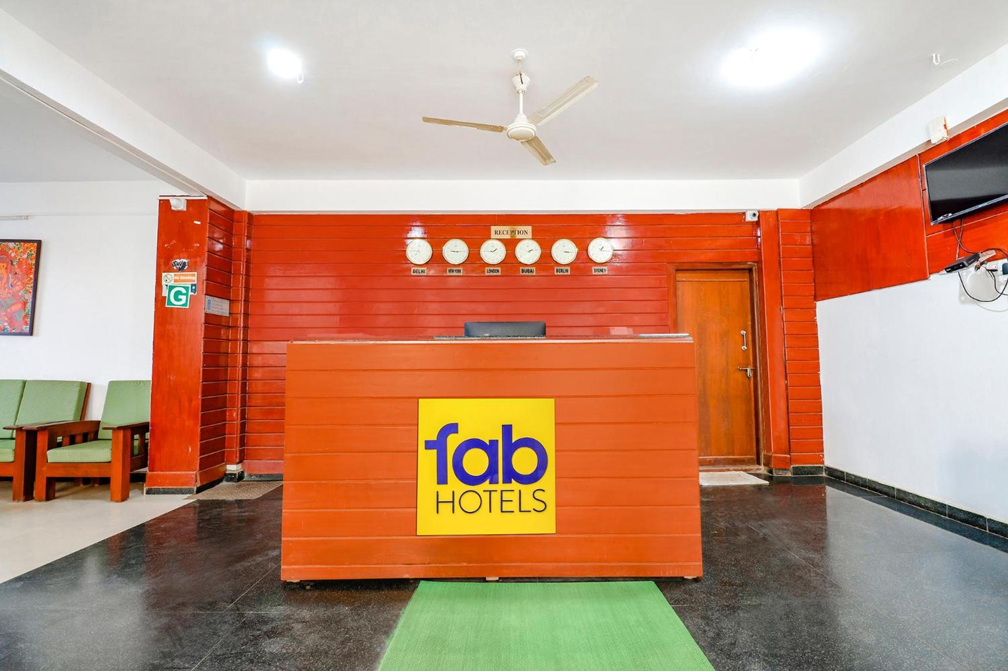 FabHotel Raj Residency Madikeri Eksteriør billede