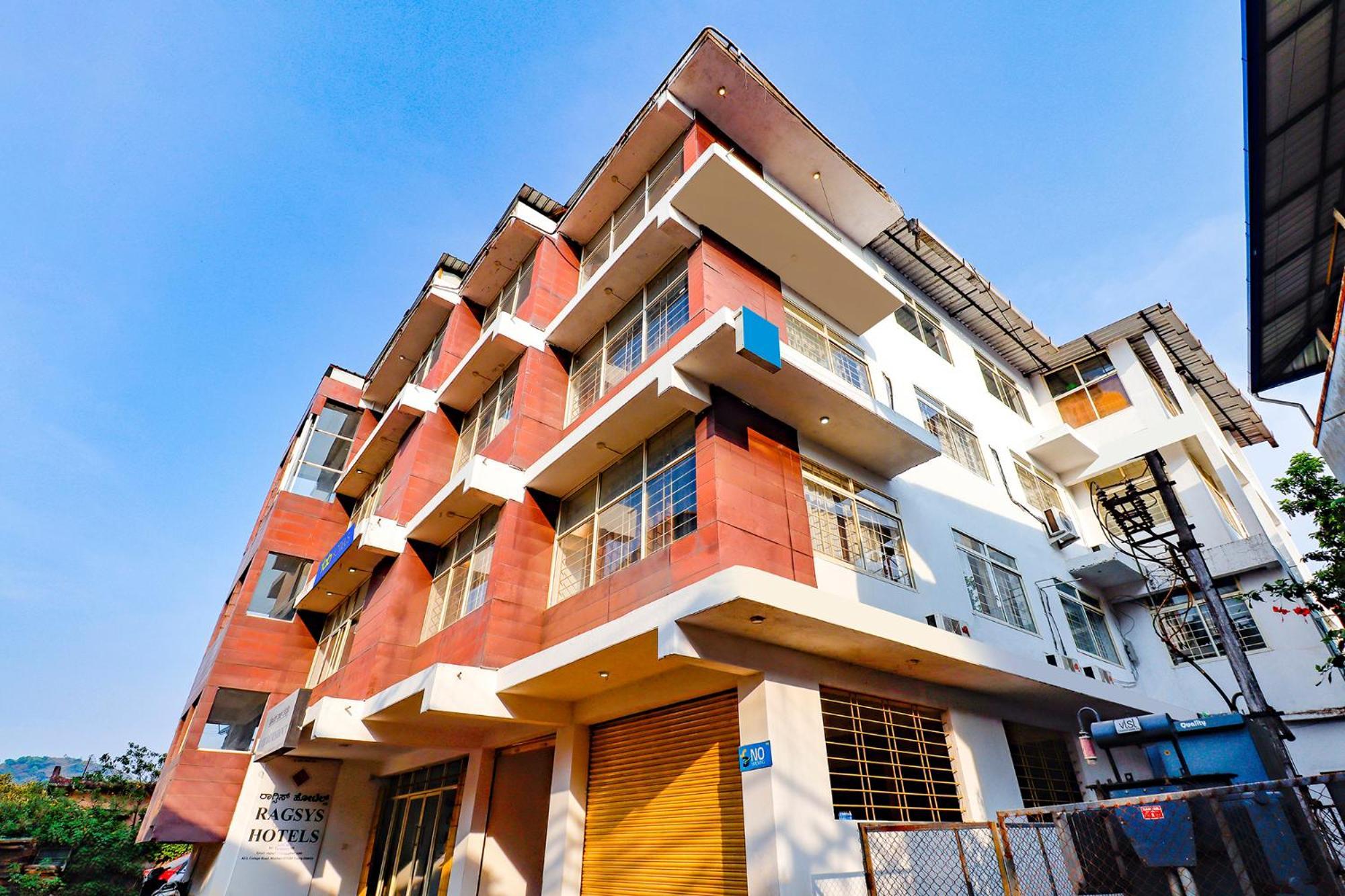 FabHotel Raj Residency Madikeri Eksteriør billede